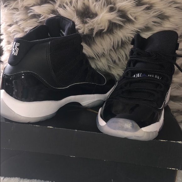 space jam 11 size 5